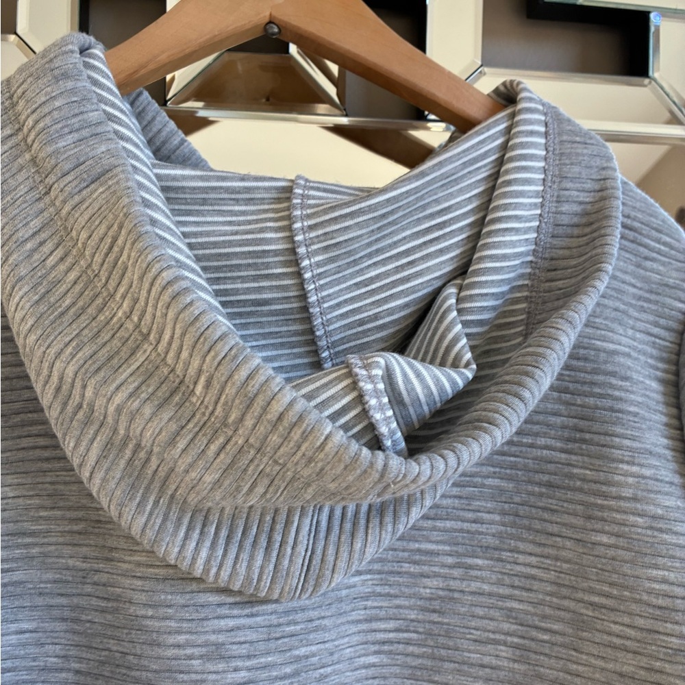 NEW ADORABLE TOMMY HILFIGER HOODED DRESS! Sz S! So So Cozy! - Picture 5 of 5